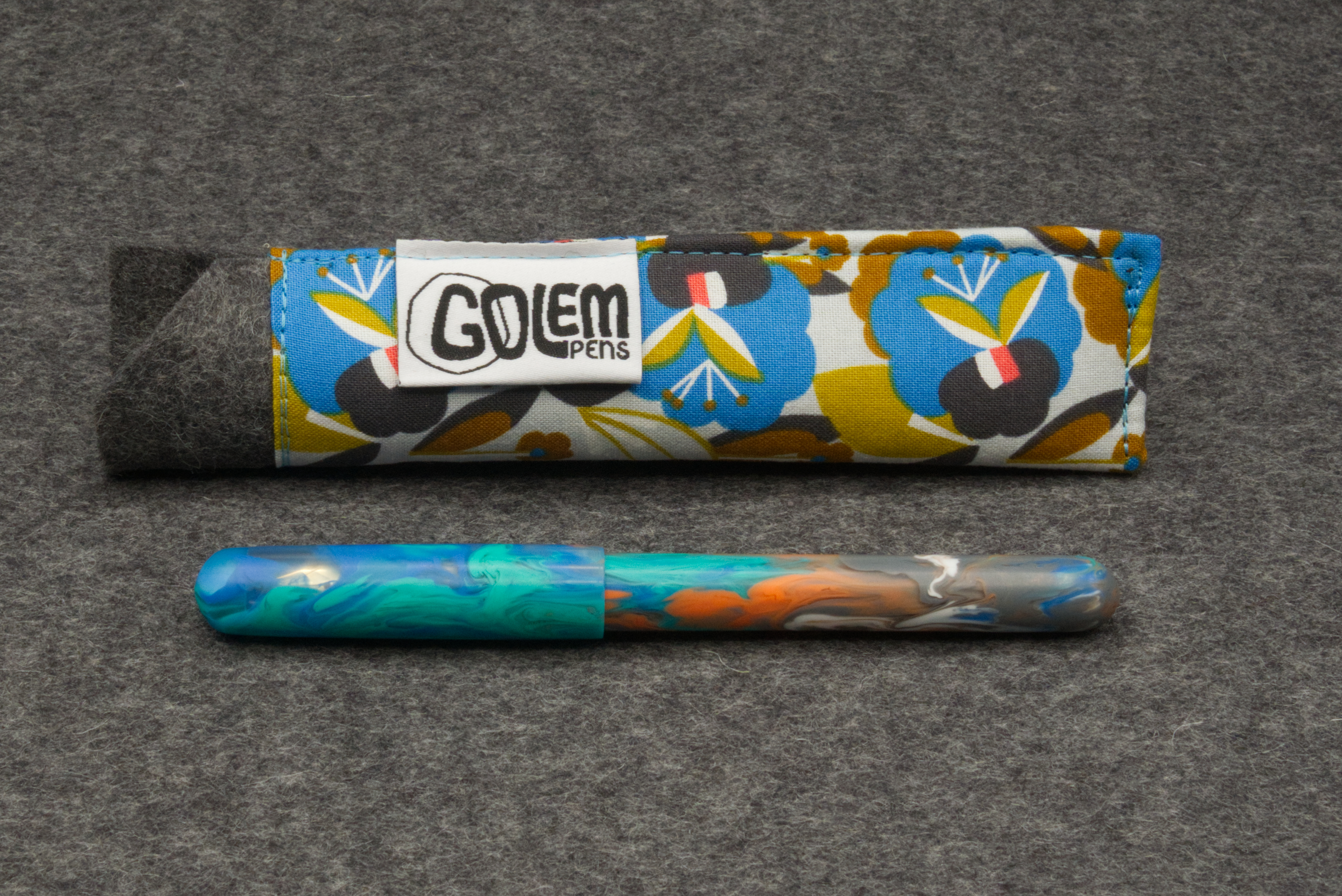 Golem Pens Augur.